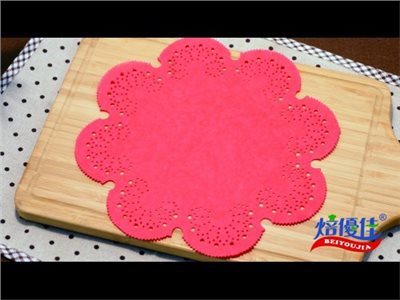 鏤空防油紙墊紅色、白色（7、8台寸）-【良鎂咖啡精品館】